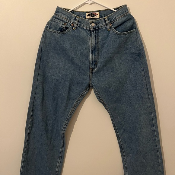 Vintage Levi’s jeans - Picture 2 of 4